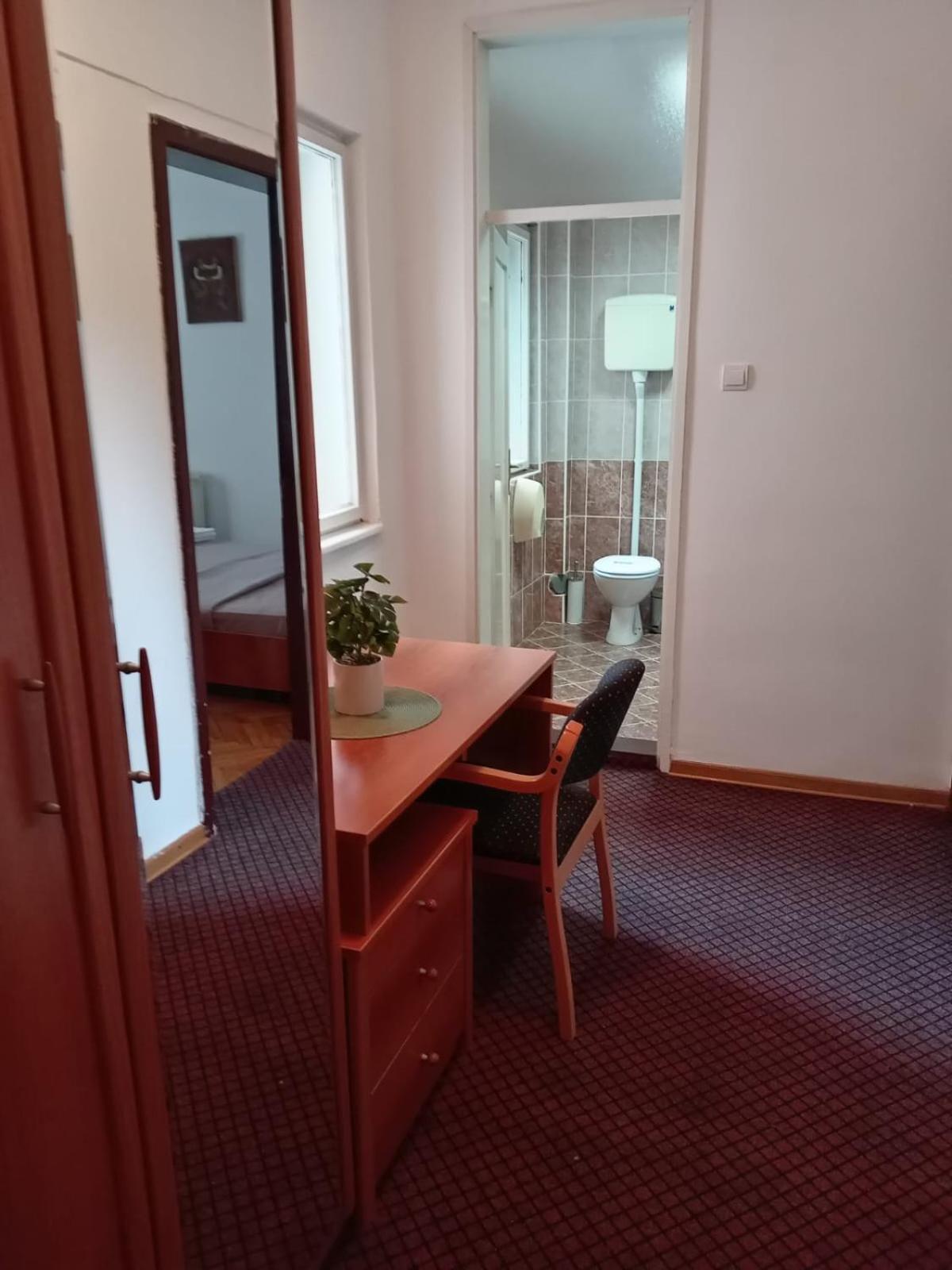 Hotel Vlasina - Vlasinsko Jezero Vlasina Rid Kültér fotó